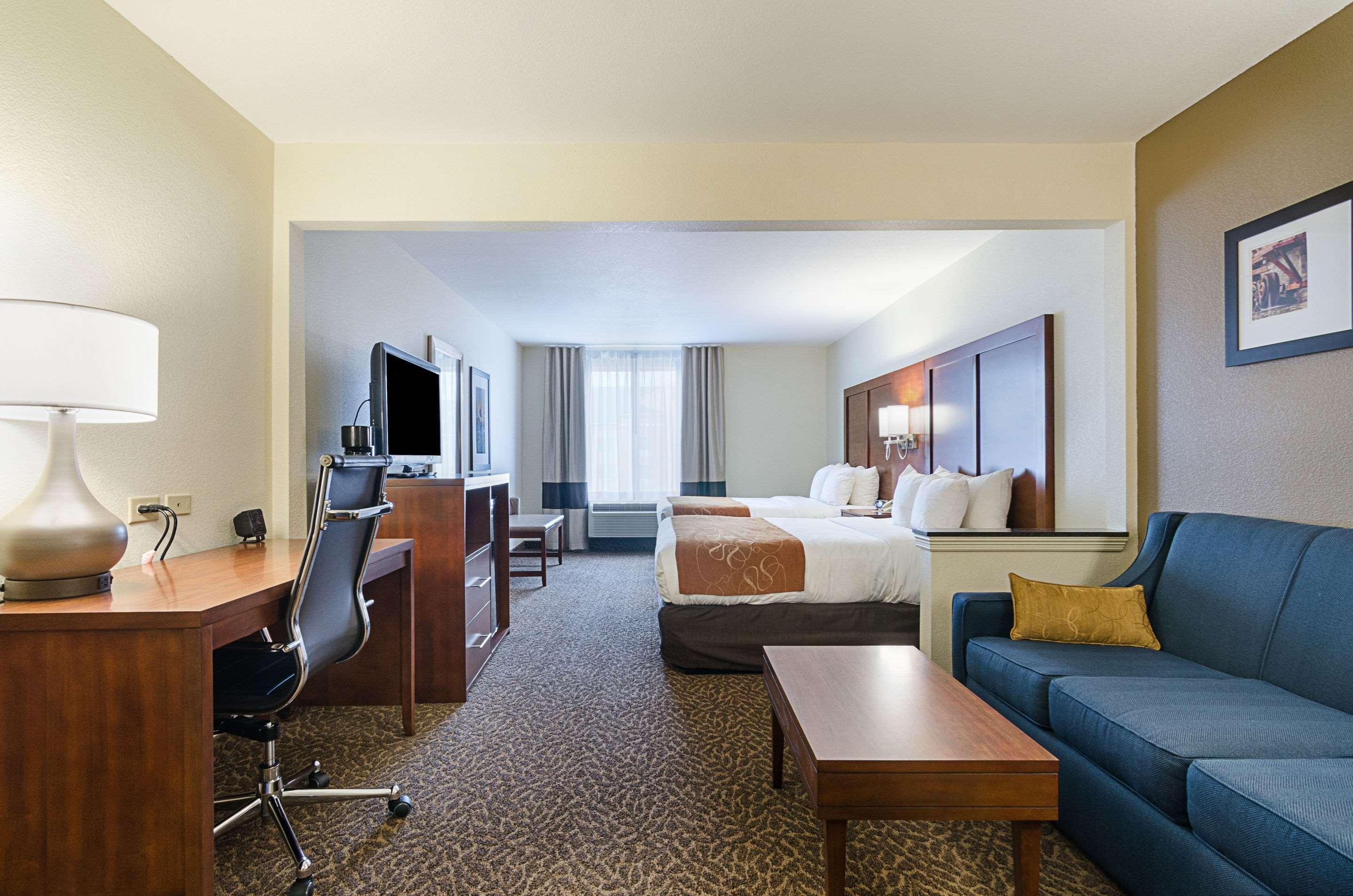 Quality Suites Springdale West I-49 Ngoại thất bức ảnh