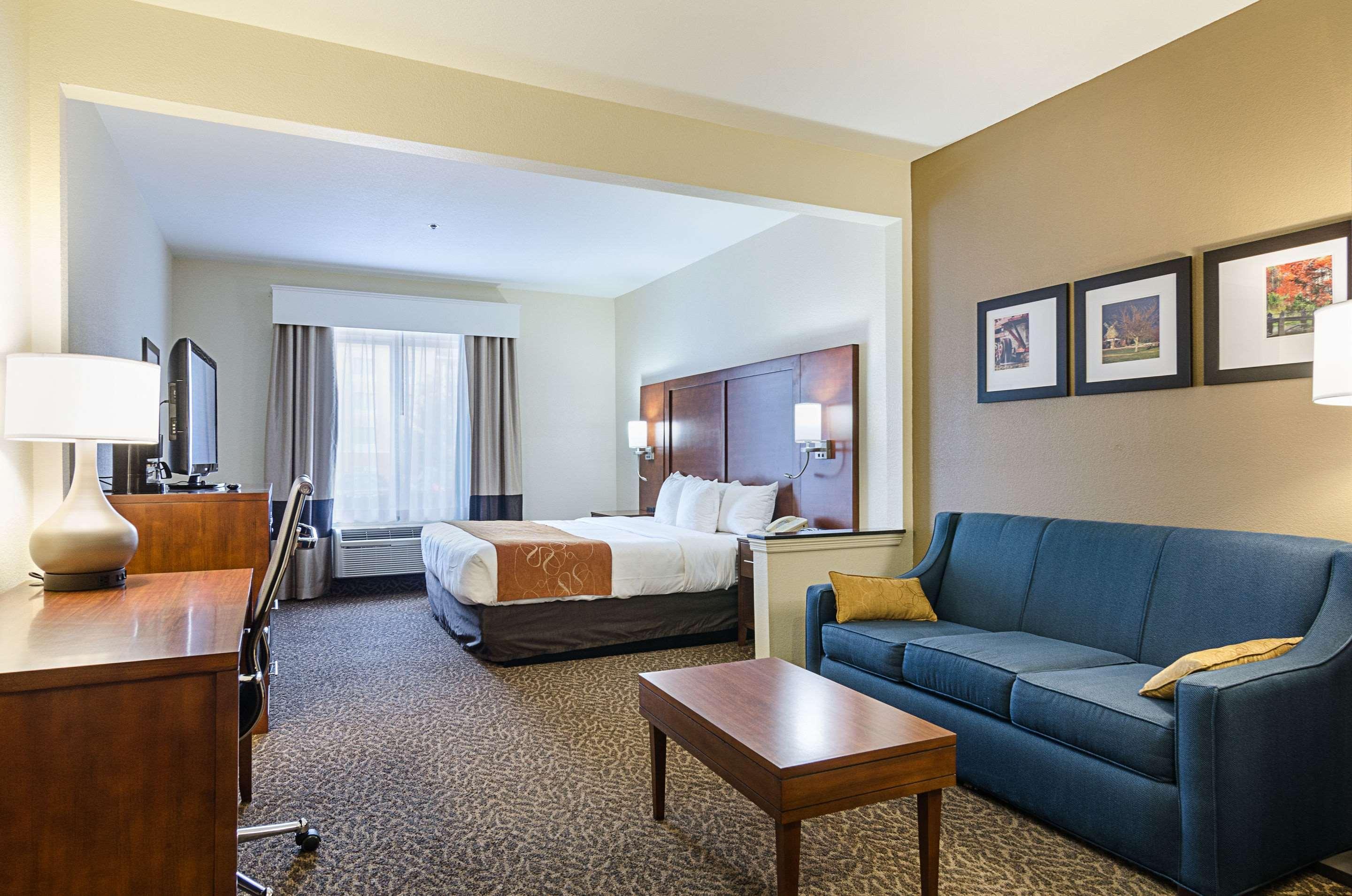 Quality Suites Springdale West I-49 Ngoại thất bức ảnh