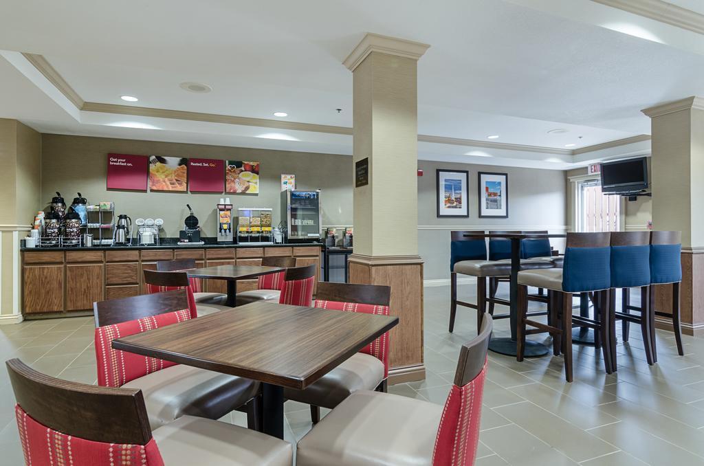Quality Suites Springdale West I-49 Ngoại thất bức ảnh