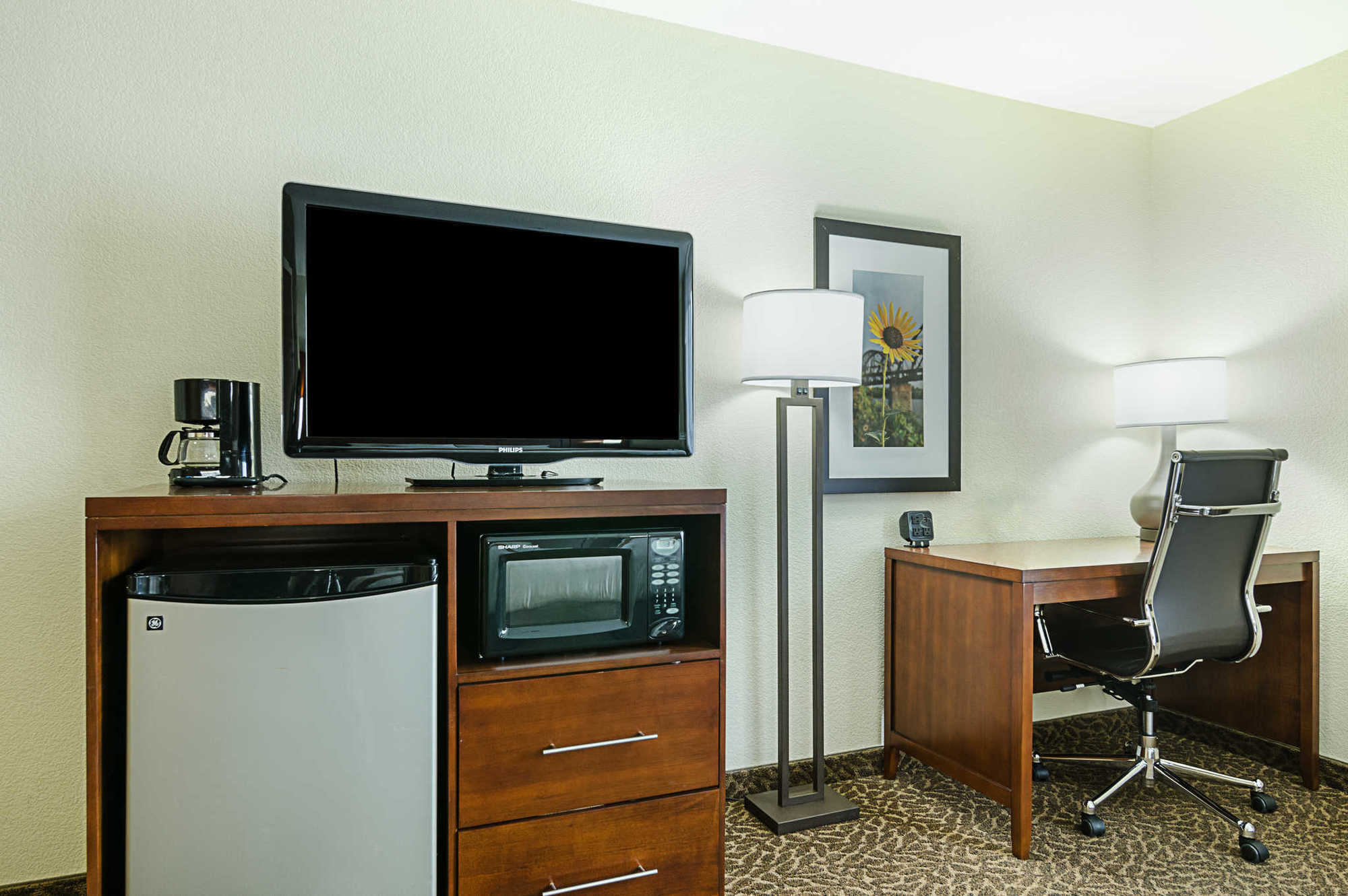 Quality Suites Springdale West I-49 Phòng bức ảnh